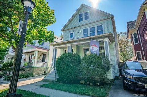 66 Vernon Pl, Buffalo, NY 14214