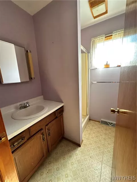 7578 Gow Rd, Hartland, NY 14008 photo 3