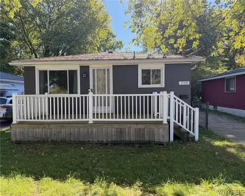 115 Juniata Pl, Buffalo, NY 14210