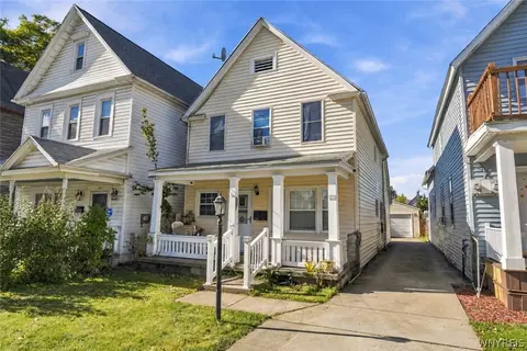 28 Burch Ave, West Seneca, NY 14210