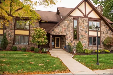 5291 Chestnut Ridge Rd #C, Orchard Park, NY 14127