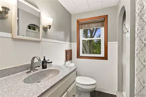 Bath - 17 E Home Rd, Bowmansville, NY 14026 photo 2 of 3
