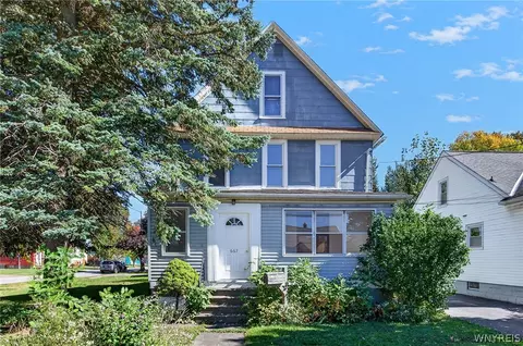 667 Nash Rd, North Tonawanda, NY 14120