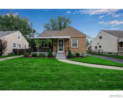 103 Seton Rd, Cheektowaga, NY 14225