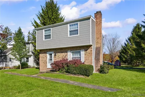 3 Aspen Dr, Ellicottville, NY 14731
