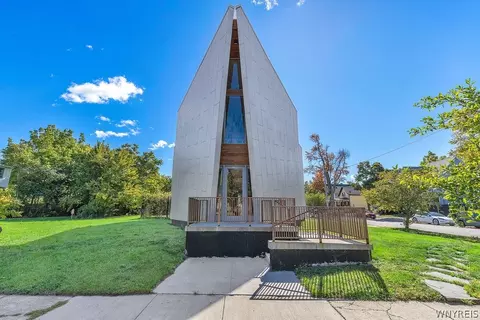 133 School St, Buffalo, NY 14213