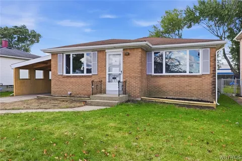 275 Zoerb Ave, Cheektowaga, NY 14225