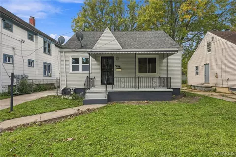 498 Moselle St, Buffalo, NY 14215