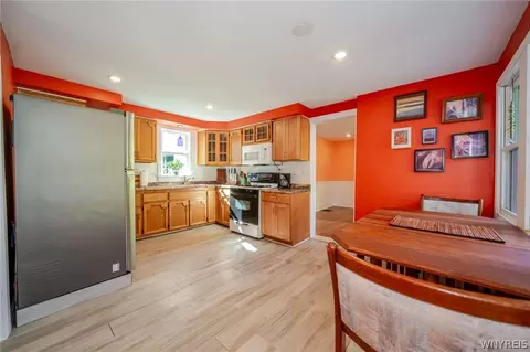 Kitchen - 166 Walnut St, Aurora, NY 14052 photo 3 of 4