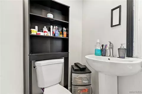 Bath - 33 Glor St, Buffalo, NY 14207 photo 1 of 3