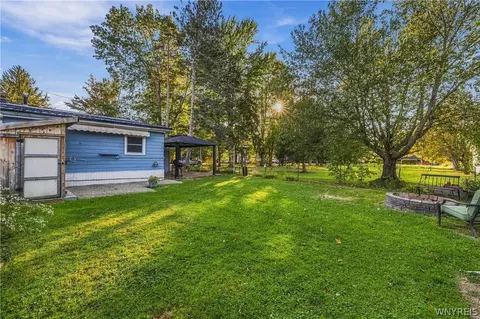 Exterior - 248 Dawn Ave, Evans, NY 14006 photo 8 of 8