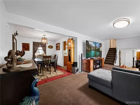 Living - 904 Middle Rd, Rush, NY 14543 photo 5 of 5