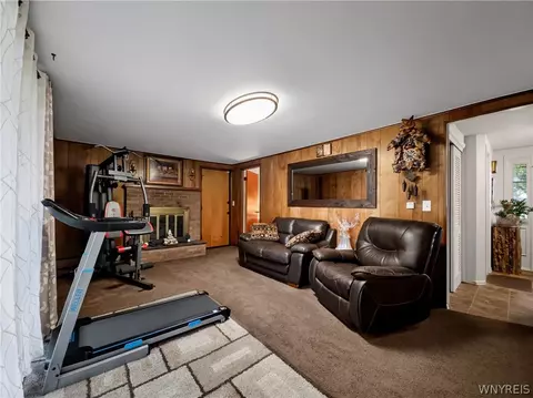 Living - 904 Middle Rd, Rush, NY 14543 photo 1 of 5