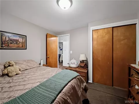 Bedroom - 904 Middle Rd, Rush, NY 14543 photo 4 of 8