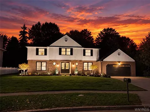 109 Troy View Ln, Amherst, NY 14221