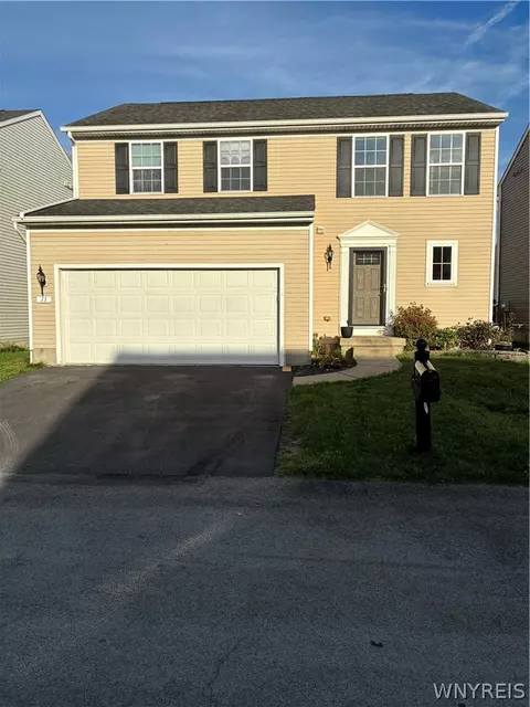 13 Jordy Ct, Hamburg, NY 14075