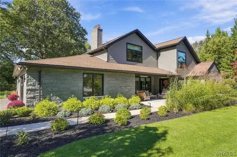 754 Lebrun Rd, Amherst, NY 14226