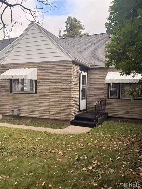 60 Lasalle Ave, Buffalo, NY 14214