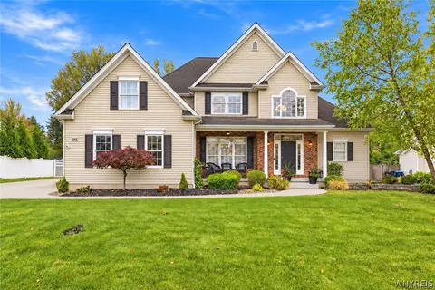 195 Park Pl, Grand Island, NY 14072