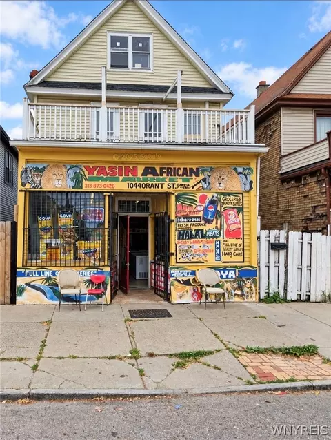 1044 Grant St, Buffalo, NY 14207
