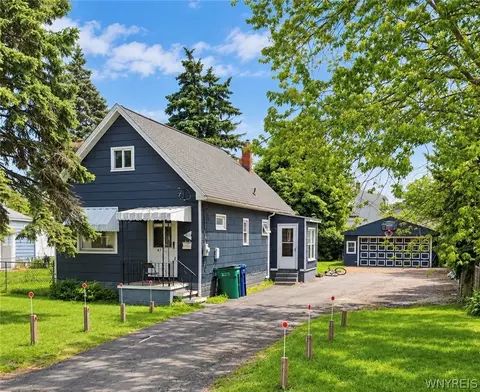 471 Goethe St, Buffalo, NY 14212