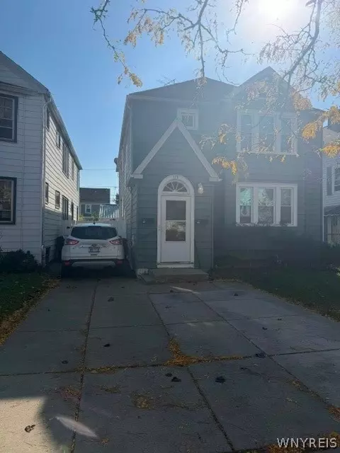 113 Enola Ave, Kenmore, NY 14217