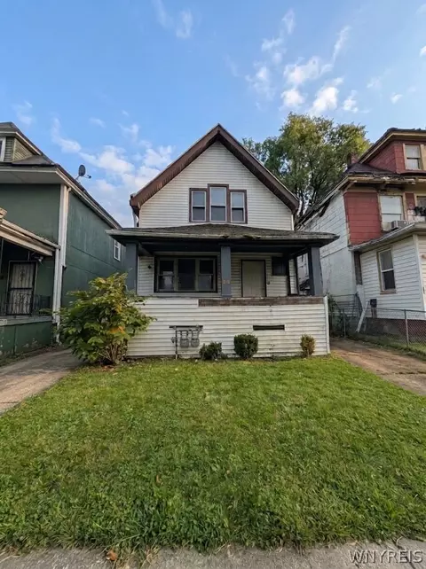29 E Woodlawn Ave, Buffalo, NY 14211