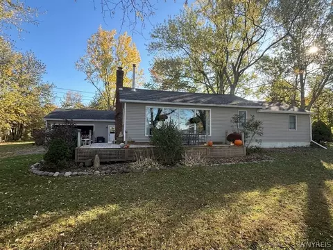 12397 Centerline Rd, Wales, NY 14139