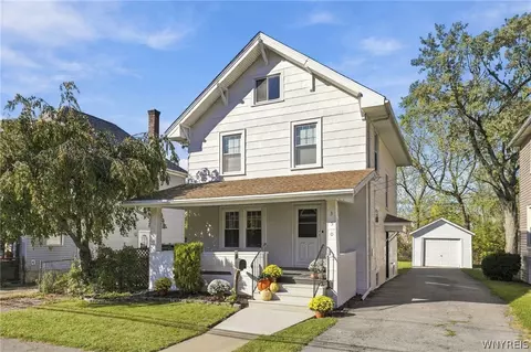 350 Robinson St, North Tonawanda, NY 14120