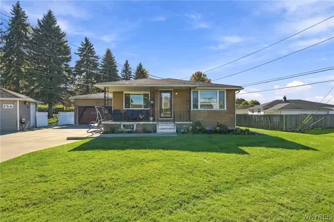 80 The Ave, Cheektowaga, NY 14225