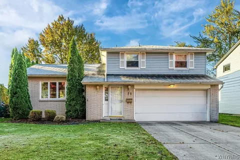 71 Ayrault Dr, Amherst, NY 14228