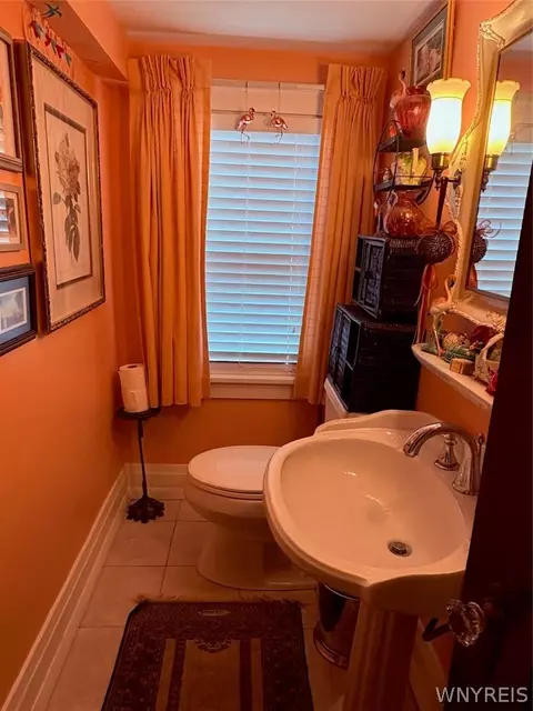 Bath - 41 Ambleside Dr, Lockport, NY 14094 photo 1 of 2