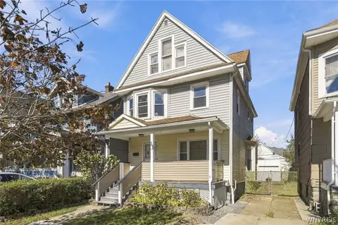 43 W Hazeltine Ave, Kenmore, NY 14217