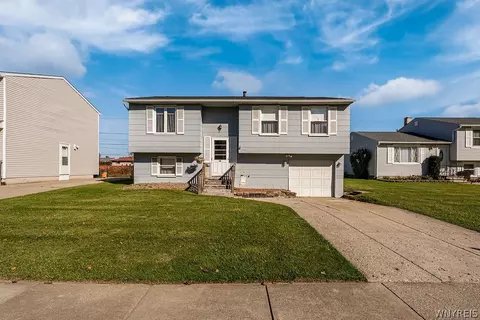 16 S Seine Dr, Cheektowaga, NY 14227