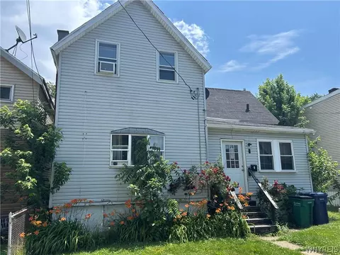 54 South St, Buffalo, NY 14204