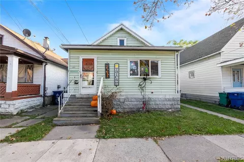 163 Farmer St, Buffalo, NY 14207
