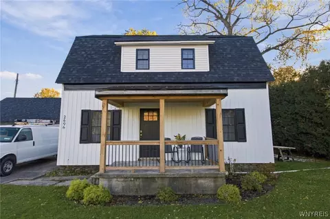 2696 Lockport Youngstown Rd, Wilson, NY 14131