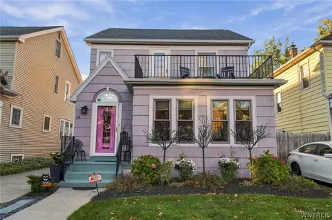 18 Groveland St, Buffalo, NY 14214