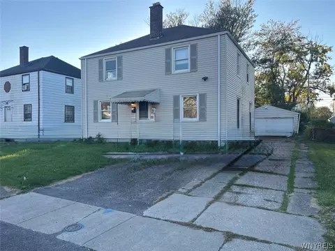 54 Virginia Rd, Cheektowaga, NY 14225