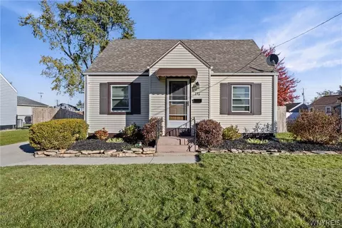 156 Broad St, Cheektowaga, NY 14225