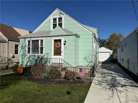 104 Cushing Pl, Buffalo, NY 14220