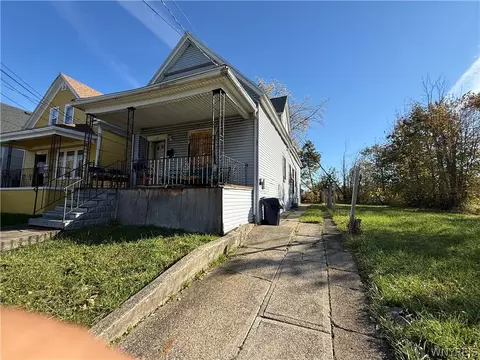 175 Guilford St, Buffalo, NY 14211