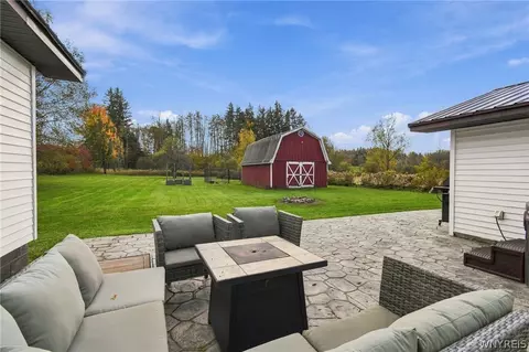 Exterior - 2246 Wethersfield Rd, Java, NY 14113 photo 5 of 10