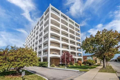 5854 Main St #507, Amherst, NY 14221