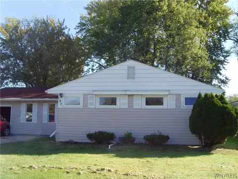 187 Avon Rd, Tonawanda, NY 14150