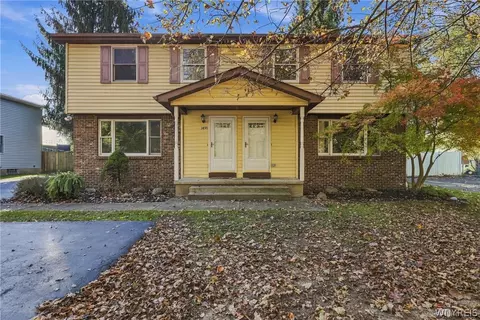 1433 Como Park Blvd, Depew, NY 14043