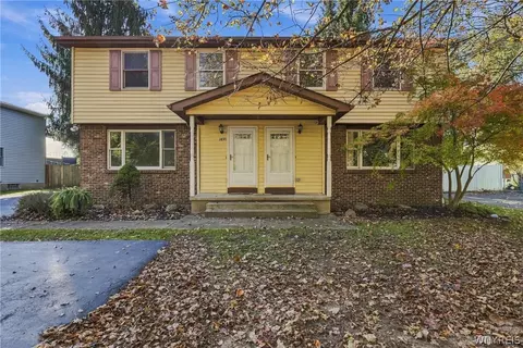 1433 Como Park Blvd, Depew, NY 14043