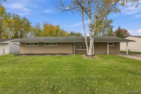 68 Cornell Dr, Depew, NY 14043