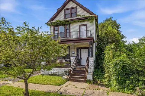 85 Southampton St, Buffalo, NY 14209