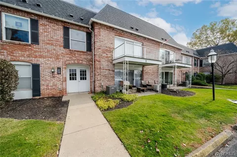 4545 Chestnut Ridge Rd #104A, Amherst, NY 14228